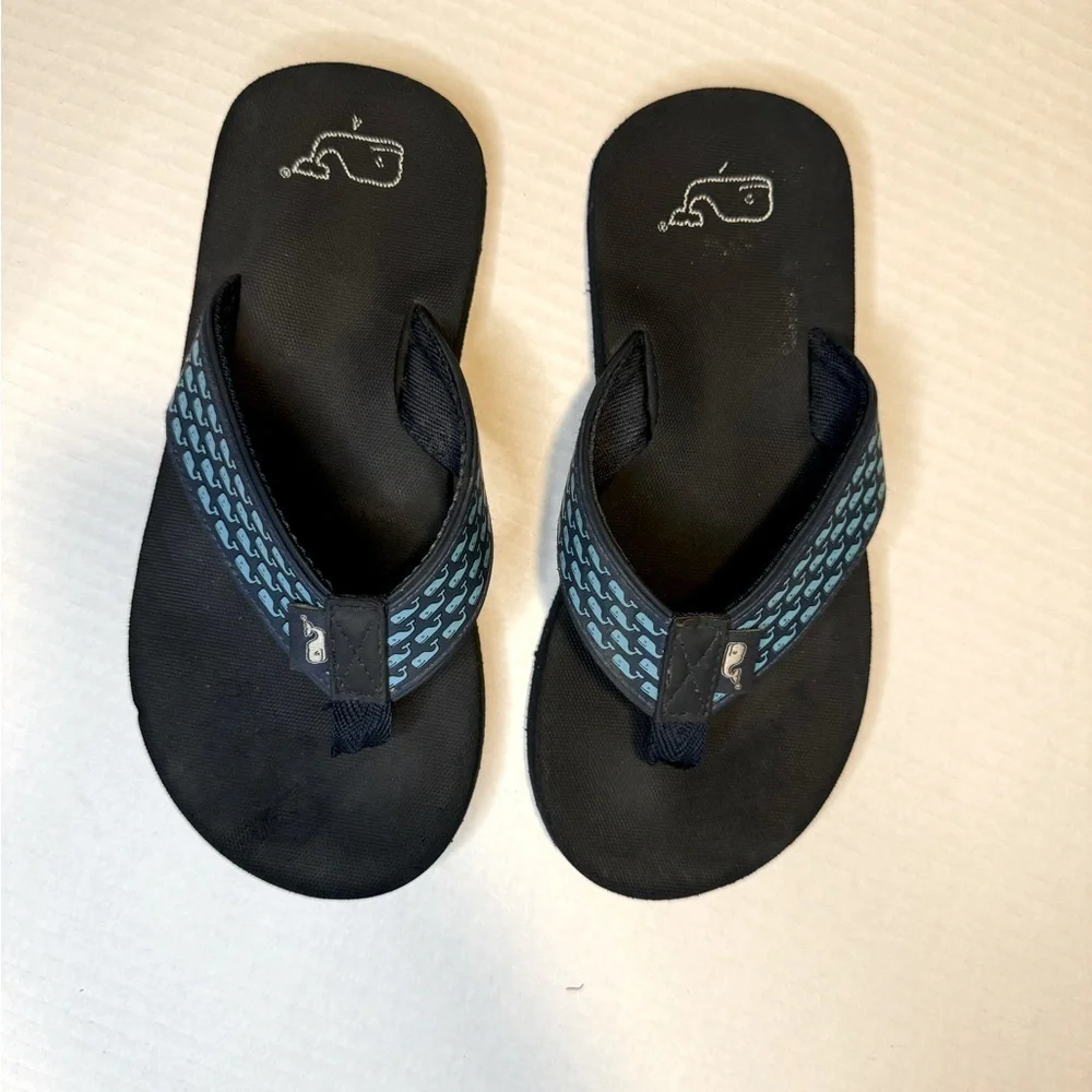 Vineyard Vines Classic Whale Boys Flip Flops Size 4